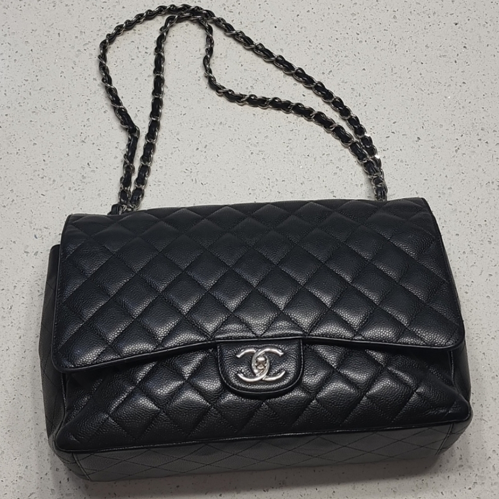 Chanel Caviar Maxi Double Flap Antique Silver HW - Picture 3 of 16